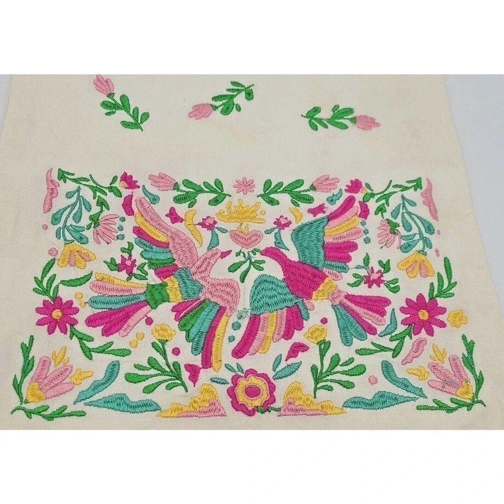 Multi-Color‎ Embroidered Bird Table Runner - Picture 4 of 4